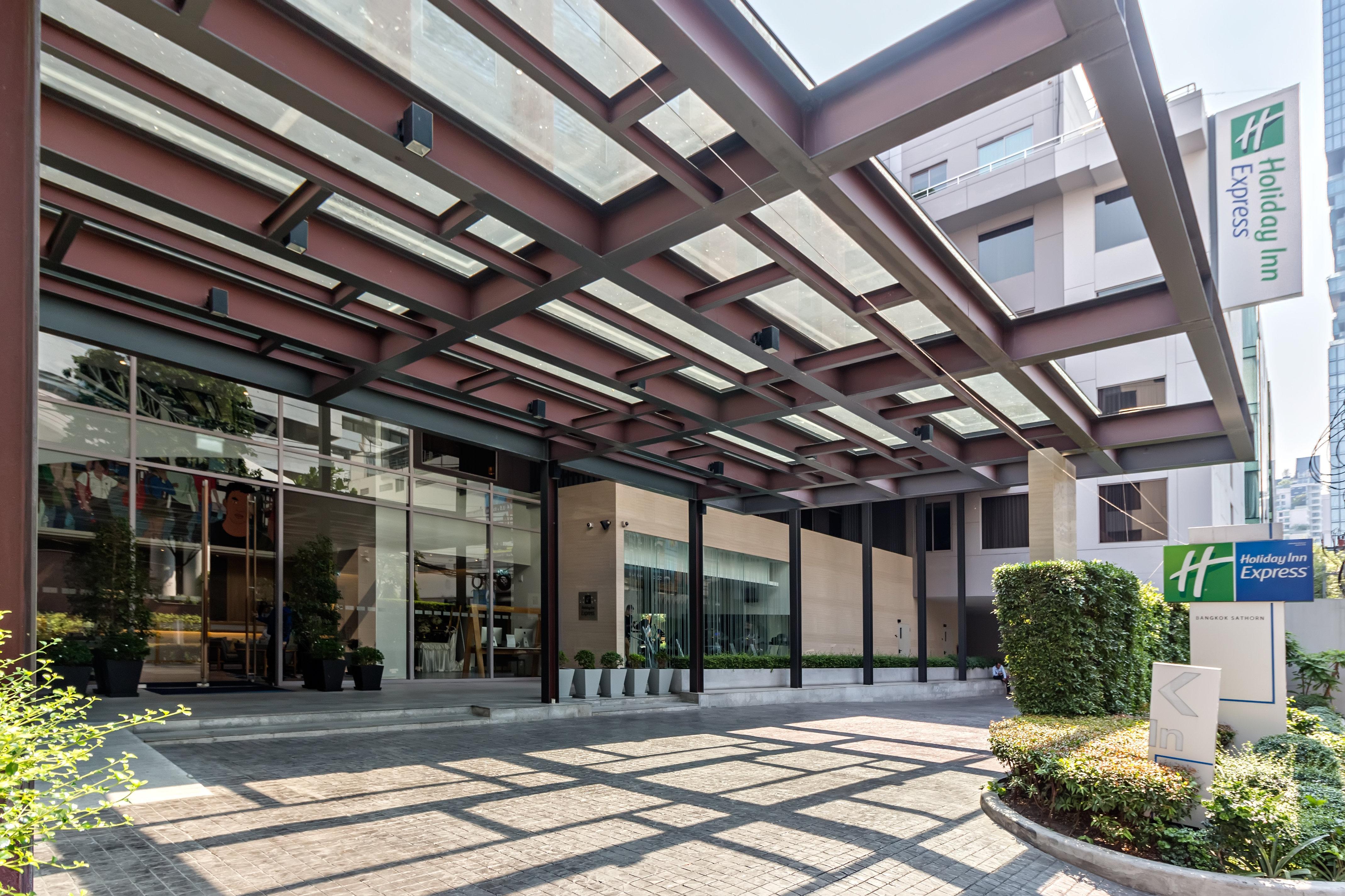 Holiday Inn Express Bangkok Sathorn By Ihg Zewnętrze zdjęcie
