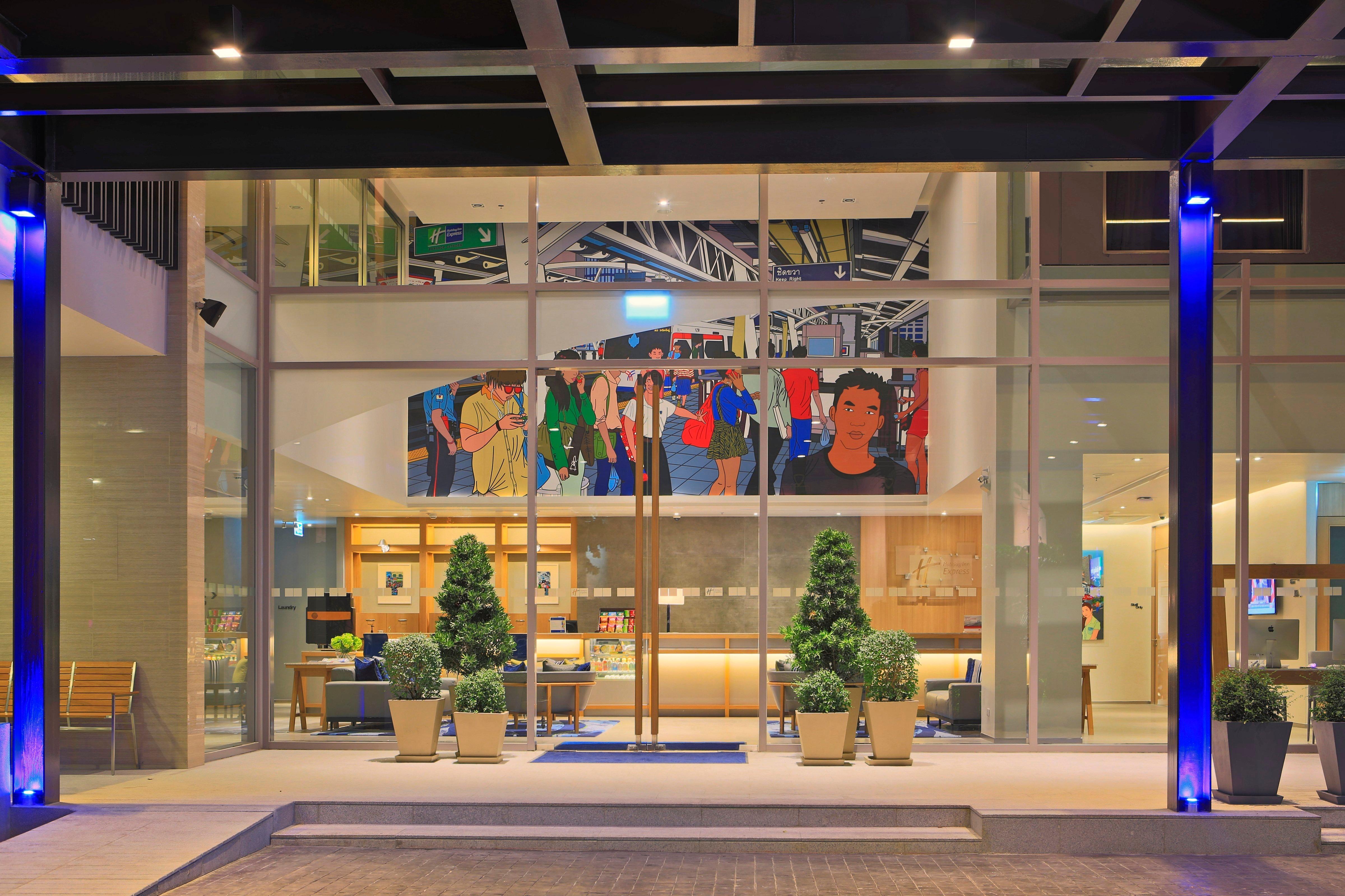 Holiday Inn Express Bangkok Sathorn By Ihg Zewnętrze zdjęcie