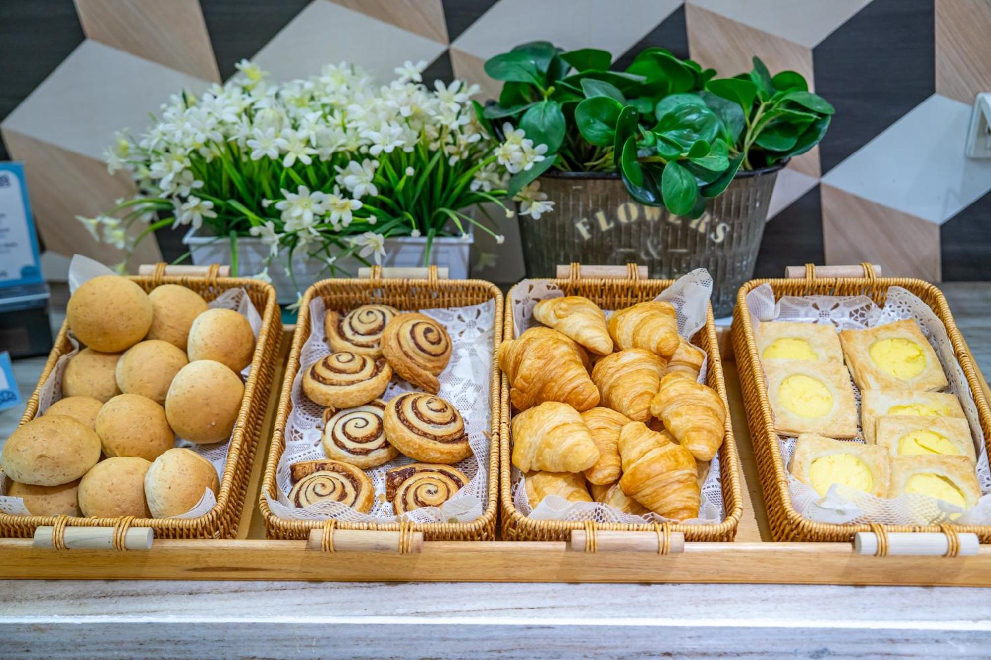 Holiday Inn Express Bangkok Sathorn By Ihg Zewnętrze zdjęcie